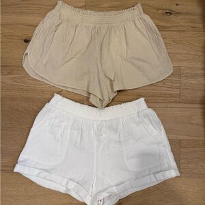 Aerie High Waist Cream and White Shorts